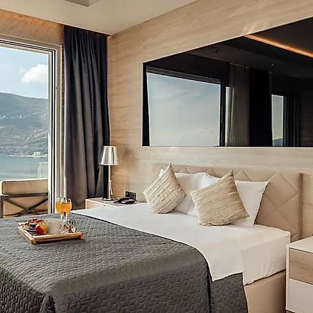 Garni Kruso 4* Podgorica