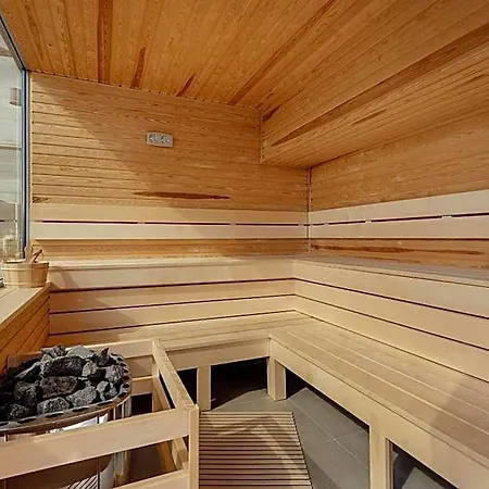 Garni Kruso 4* Podgorica